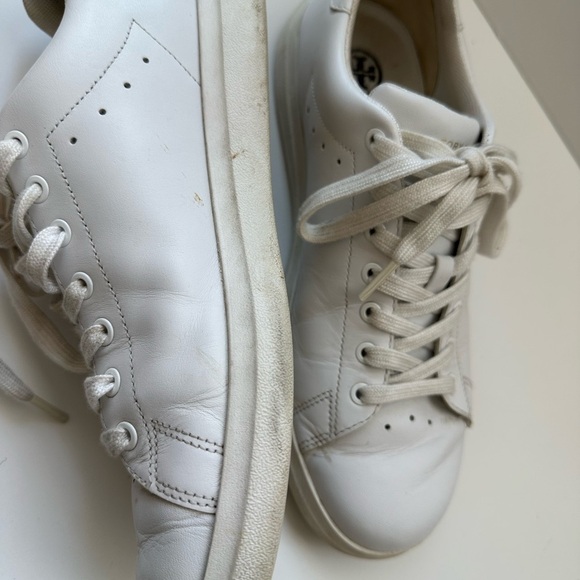 Tory Burch Sz 9 Howell Court Leather Sneakers in Titanium White/Allium Purple - Picture 1 of 16